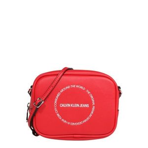 Calvin Klein Jeans Taška cez rameno 'SCULPTED CAMERA BAG' červené vyobraziť