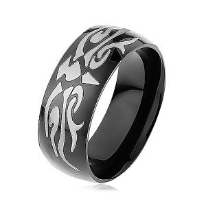 Lesklý oceľový prsteň čiernej farby, šedý motív tribal, hladký povrch SP82.10 vyobraziť
