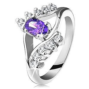 Lesklý prsteň v striebornom odtieni s fialovým oválnym zirkónom, číra línia G10.29 vyobraziť