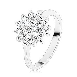 Trblietavý prsteň so zúženými ramenami, zirkóny v čírej farbe, kvet v kruhu V06.06 vyobraziť