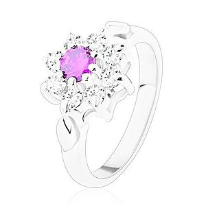 Lesklý prsteň s ozdobnými lístočkami, ametystovo fialový zirkón, číre lupene V07.09 vyobraziť