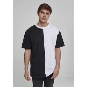Pánske tričko URBAN CLASSICS Oversize Harlequin Tee blk/wht Veľkosť: XL, Pohlavie: pánske vyobraziť