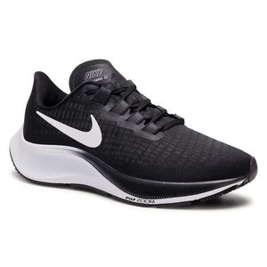 Topánky NIKE vyobraziť