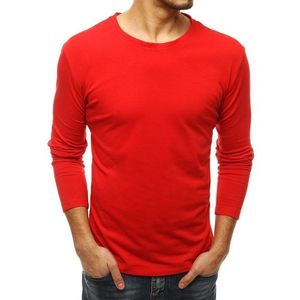 Pohodlné červené tričko s dlhým rukávom vyobraziť
