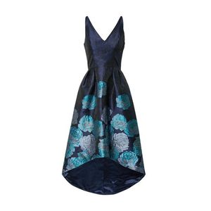 Chi Chi London Kokteilové šaty svetlomodrá / námornícka modrá / striebornosivá vyobraziť
