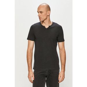 Tričko Jack & Jones čierna farba, jednofarebné vyobraziť