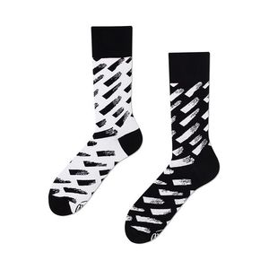 Čierno-biele ponožky Brush Strokes vyobraziť