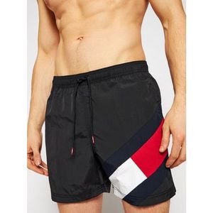 Tommy Hilfiger Plavecké šortky Sf Medium Drawstring UM0UM02048 Čierna Slim Fit vyobraziť