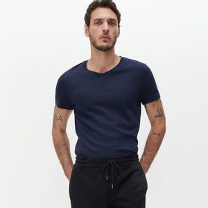 Reserved - Hladké basic tričko - Tmavomodrá vyobraziť