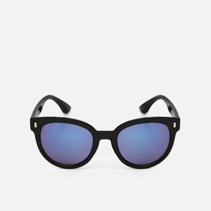 Cropp - Slnečné okuliare - Čierna vyobraziť