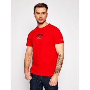 Tommy Jeans Tričko Timeless Script Tee DM0DM10620 Červená Regular Fit vyobraziť