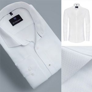 Luxusná biela pánska košeľa v klasickom strihu CharlesCLASSIC vyobraziť