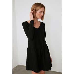 Trendyol Black V-Neck Knitted Dress vyobraziť