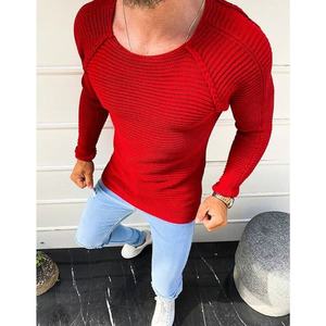 Red men's sweater pulled over the head WX1576 vyobraziť
