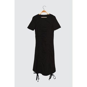 Trendyol Black Butler Short Sleeve Bicycle Collar Knitted Dress vyobraziť