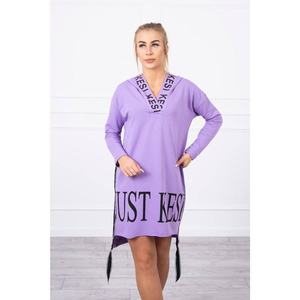Dress with hood and print purple vyobraziť