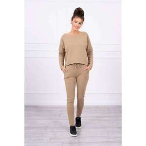 Set with oversized blouse camel vyobraziť