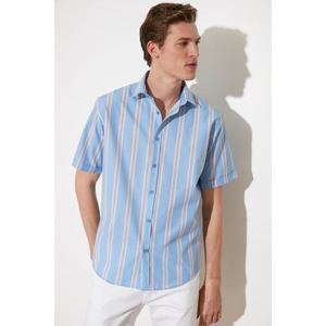 Trendyol Blue Men's Relax Fit Shirt Collar Short Sleeve Striped Shirt vyobraziť