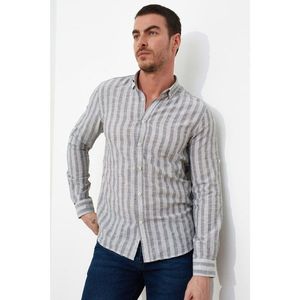 Trendyol Slim Fit Shirt with Gray Men's Striped Button Collar Apolet vyobraziť