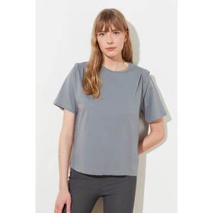 Trendyol Grey Shoulders Pleated Knitted T-Shirt vyobraziť