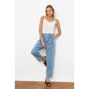 Trendyol Light Blue Belt Waist Burle High Waist Slouchy Jeans vyobraziť