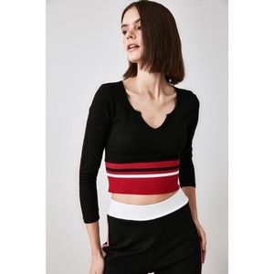 Trendyol Black Ribbon Detailed V-Neck Knitted Blouse vyobraziť