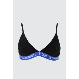 Trendyol Triangular Bikini Top with Slogan Print Ribbon Detail vyobraziť