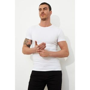 Trendyol White Basic Men's Lycra Slim Fit Bike Collar Short Sleeve T-Shirt vyobraziť