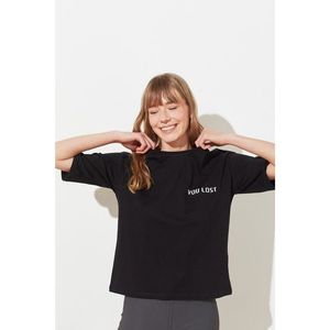 Trendyol Black Printed Loose Knitted T-Shirt vyobraziť