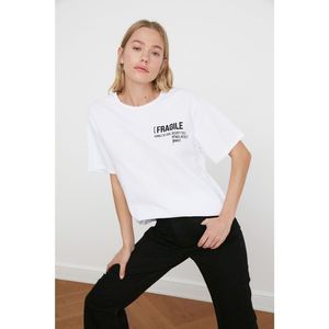 Trendyol White Printed Boyfriend Knitted t-shirt vyobraziť