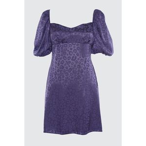 Trendyol Lilac Back Detailed Jacquard Satin Dress vyobraziť