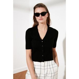 Trendyol Crop Knitwear Cardigan WITH Black Button Detail vyobraziť