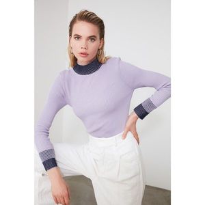 Trendyol Lila Upright Collar Knitwear Sweater vyobraziť