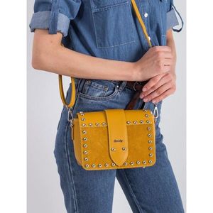 Leather satchel with studs, dark yellow vyobraziť