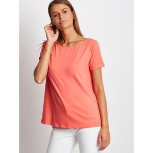 Women´s coral t-shirt with rolled-up sleeves vyobraziť