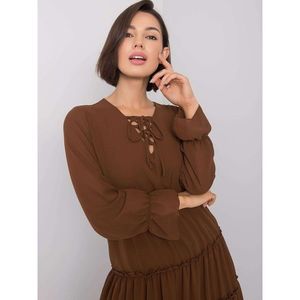 Brown dress with a frill vyobraziť