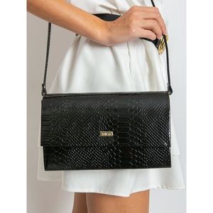 Black lacquered clutch bag with animal patterns vyobraziť