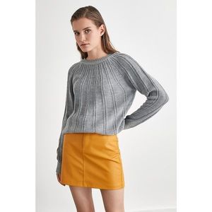 Trendyol Grey Braided Knitwear Sweater vyobraziť