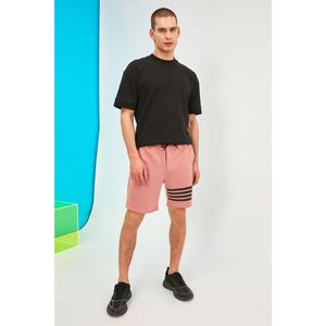 Trendyol Rose Dry Men's Regular Fit Shorts & Bermuda vyobraziť