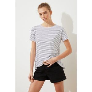 Trendyol Asymmetrical Knitted T-Shirt WITH White Striped Back Decolletage vyobraziť