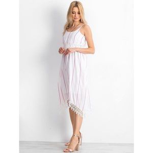 White and pink striped dress with lace vyobraziť
