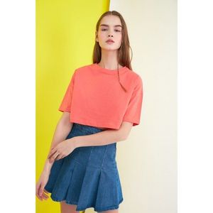 Trendyol Orange Crop Knitted T-Shirt vyobraziť