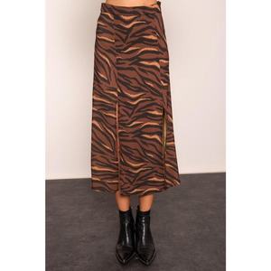 BSL Brown patterned skirt vyobraziť