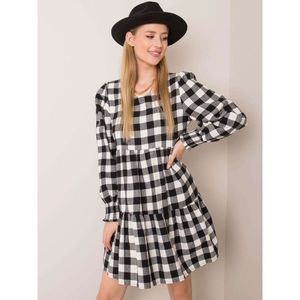 Black and white checked flannel dress vyobraziť