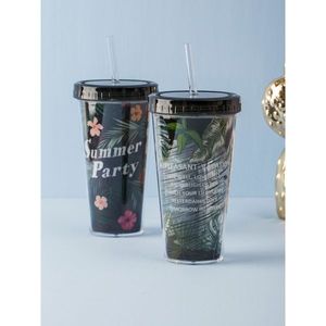 Black and green cup with a straw vyobraziť