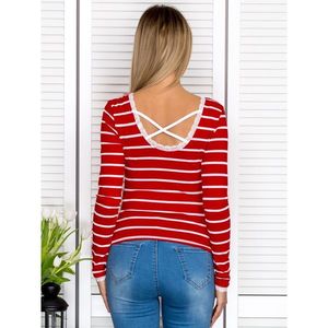 Women´s red striped blouse with lace trim vyobraziť