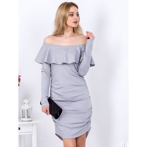 Pleated gray dress with a wide frill vyobraziť