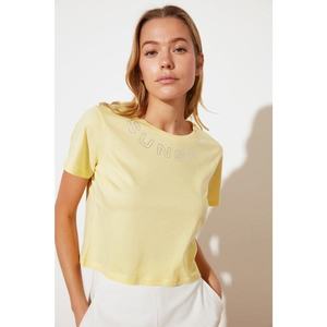 Trendyol Yellow Printed Crop Knitted T-Shirt vyobraziť