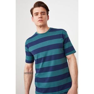 Trendyol Green Men's Oversize Crew Neck Short Sleeve Striped T-Shirt vyobraziť