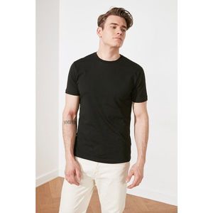 Trendyol Black Men's Regular Fit Short Sleeve T-Shirt vyobraziť